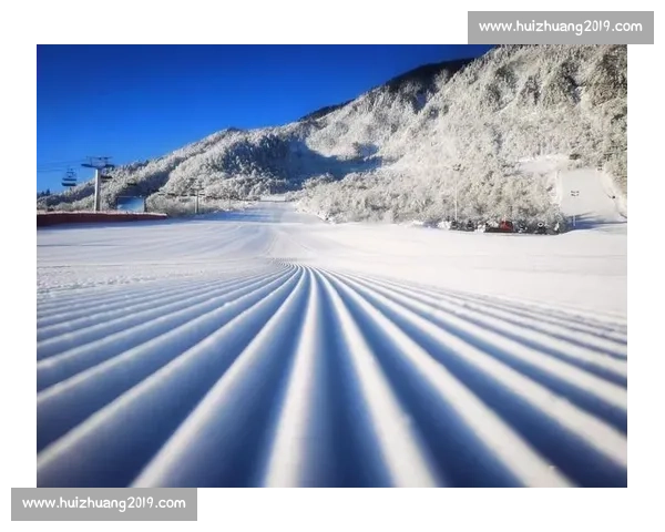 冰雪赛场争锋：极速滑雪勇者的巅峰对决与激情较量